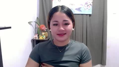 Snapshot of sweethotlove_xoxo chatting on 30, 11, 2025 sweethotlove_xoxo online show from 30, 11, 2025