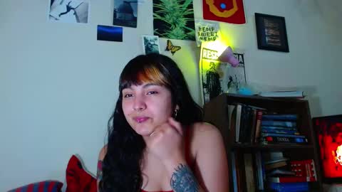Snapshot of sweetie_maryy chatting on 14, 2, 2025 Maria  my insta sweetie maryy   online show from 14, 2, 2025