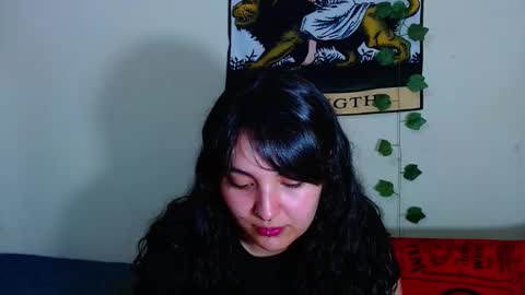Snapshot of sweetie_maryy chatting on 20, 10, 2025 Maria  my insta sweetie maryy   online show from 20, 10, 2025