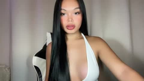 Snapshot of sweetie_zaima chatting on 30, 11, 2025 Zaima online show from 30, 11, 2025