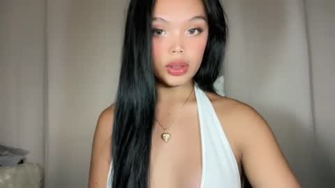 Snapshot of sweetie_zaima chatting on 1, 12, 2025 Zaima online show from 1, 12, 2025