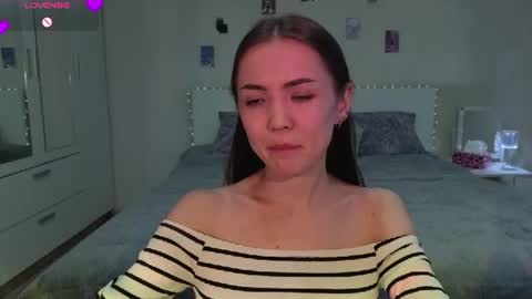 sweetieee_kira online show from 18, 6, 2026