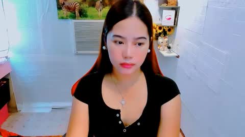 Snapshot of sweetienicole chatting on 5, 10, 2025 Nicole online show from 5, 10, 2025