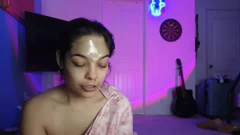 Snapshot of sweetieslikebutter chatting on 6, 1, 2026 Blu Sweets online show from 6, 1, 2026