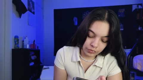 Snapshot of sweetieslikebutter chatting on 3, 2, 2026 Blu Sweets online show from 3, 2, 2026