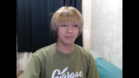 Snapshot of sweetinocent69xxx chatting on 4, 5, 2026 Sweet Inocent online show from 4, 5, 2026