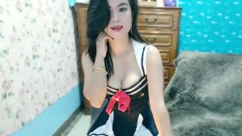 jona online show from 2, 11, 2025