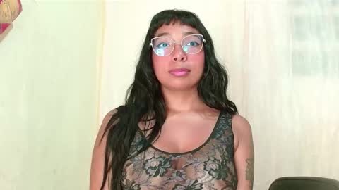 Snapshot of sweetkairi chatting on 4, 3, 2026 mishel online show from 4, 3, 2026