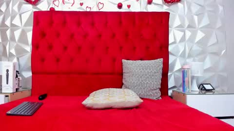 Snapshot of sweetlauren19 chatting on 25, 2, 2025 Lauren online show from 25, 2, 2025