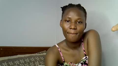 Snapshot of sweetlavie_ chatting on 27, 4, 2026 Titi online show from 27, 4, 2026