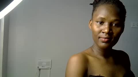 Snapshot of sweetlavie_ chatting on 27, 4, 2026 Titi online show from 27, 4, 2026