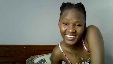 Snapshot of sweetlavie_ chatting on 29, 4, 2026 Titi online show from 29, 4, 2026