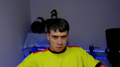 Snapshot of sweetlian_04 chatting on 10, 12, 2024 Lian online show from 10, 12, 2024