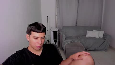 Snapshot of sweetlian_04 chatting on 25, 2, 2025 Lian online show from 25, 2, 2025