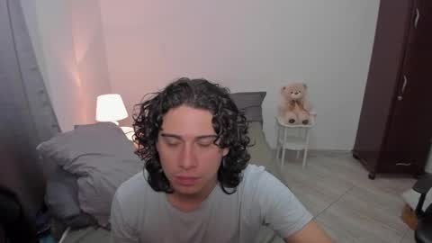 Snapshot of sweetlian_04 chatting on 26, 3, 2026 Lian online show from 26, 3, 2026