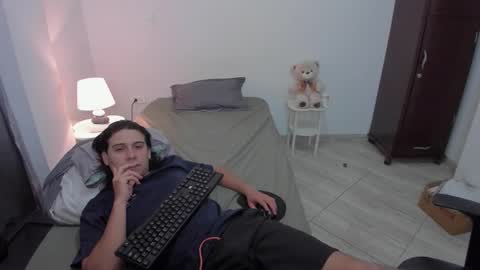 Snapshot of sweetlian_04 chatting on 27, 3, 2026 Lian online show from 27, 3, 2026