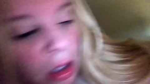 Lisa  online show from 29, 12, 2024