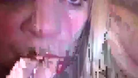 Lisa  online show from 1, 1, 2025