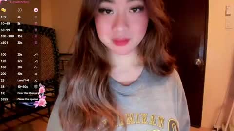 Snapshot of sweetlovepinay04 chatting on 29, 6, 2026 Zoe online show from 29, 6, 2026
