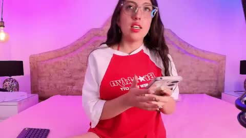 Snapshot of sweetlyundone chatting on 3, 6, 2026 sweetlyundone online show from 3, 6, 2026