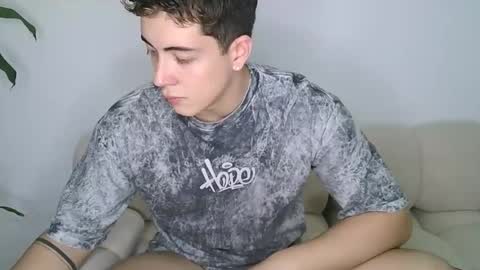 Snapshot of sweetmatias21 chatting on 8, 4, 2026 sweetmatias21 online show from 8, 4, 2026