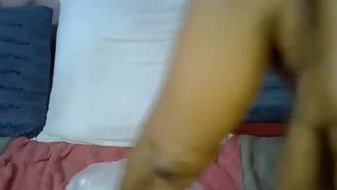 Snapshot of sweetmellowx1 chatting on 25, 1, 2025 sweetmellowx1 online show from 25, 1, 2025