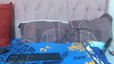 Snapshot of sweetmellowx1 chatting on 5, 7, 2026 sweetmellowx1 online show from 5, 7, 2026