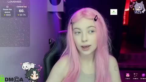 Snapshot of sweetmuffin88 chatting on 11, 10, 2025 sweetmuffin88 online show from 11, 10, 2025