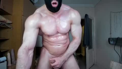 Snapshot of sweetmuscles_boy chatting on 25, 6, 2026 Lorenzo online show from 25, 6, 2026