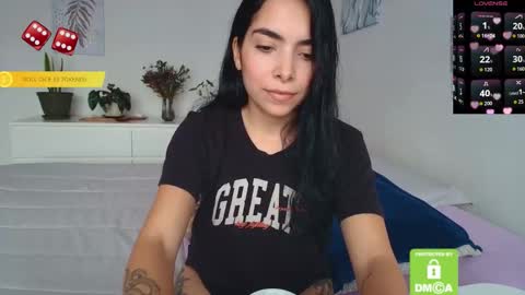 Sweet Mysterious online show from 18, 12, 2025