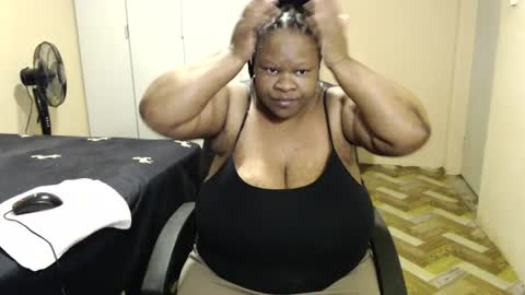 Snapshot of sweetnoziexxx chatting on 14, 6, 2026 sweetnoziexxx online show from 14, 6, 2026