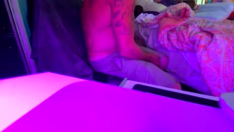 WeAim2PZzz online show from 22, 2, 2025