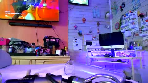 WeAim2PZzz online show from 23, 2, 2025