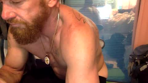 WeAim2PZzz online show from 27, 2, 2025