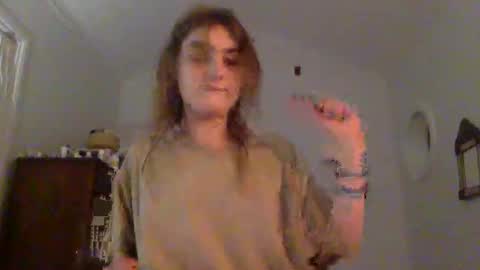 sweetpeach232323 online show from 20, 1, 2025
