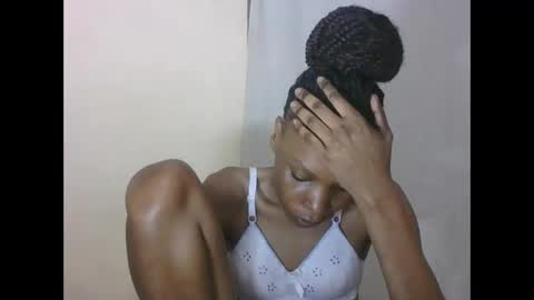 Snapshot of sweetpetite254 chatting on 16, 10, 2025 ESTHER online show from 16, 10, 2025