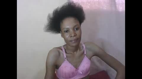 Snapshot of sweetpetite254 chatting on 1, 5, 2026 ESTHER online show from 1, 5, 2026