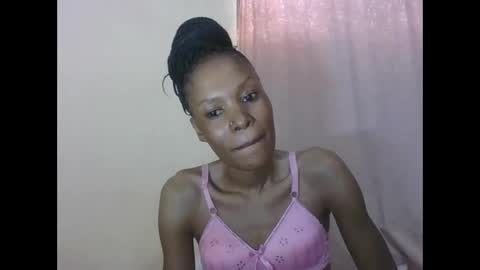 Snapshot of sweetpetite254 chatting on 10, 5, 2026 ESTHER online show from 10, 5, 2026