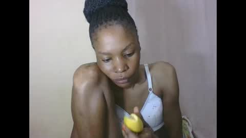Snapshot of sweetpetite254 chatting on 27, 5, 2026 ESTHER online show from 27, 5, 2026