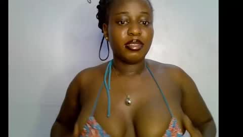 Snapshot of sweetpetitgirl chatting on 9, 2, 2026 LILY BRANDY online show from 9, 2, 2026