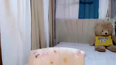 Princess Ella online show from 8, 10, 2025