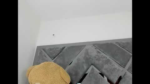 sweetsalome_01 online show from 13, 10, 2025