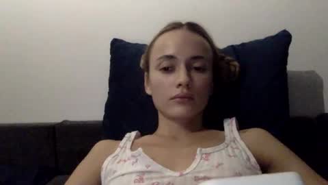 sweetsatalana online show from 9, 6, 2026