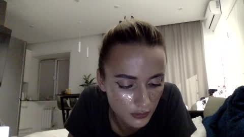 sweetsatalana online show from 19, 6, 2026