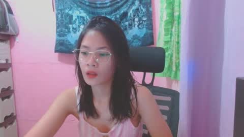 Snapshot of sweetsexygirl20 chatting on 17, 7, 2026 Mia online show from 17, 7, 2026