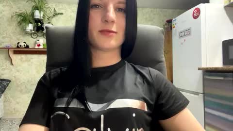 Snapshot of sweetshy99 chatting on 31, 3, 2026 Sweet Shy online show from 31, 3, 2026