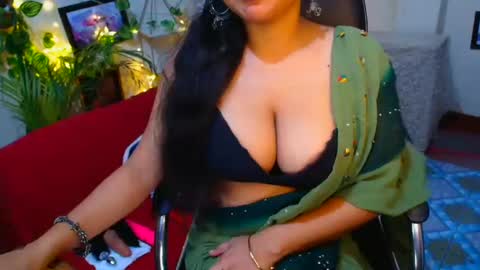 SweetSour online show from 21, 9, 2025