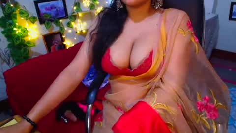 SweetSour online show from 15, 11, 2025