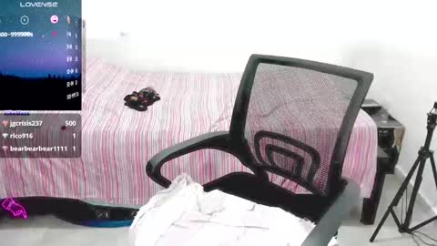 Snapshot of sweetsquirtx23 chatting on 17, 2, 2025 lili online show from 17, 2, 2025