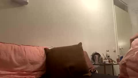 Snapshot of sweetsubmissivestella chatting on 9, 10, 2025 sweetsubmissivestella online show from 9, 10, 2025